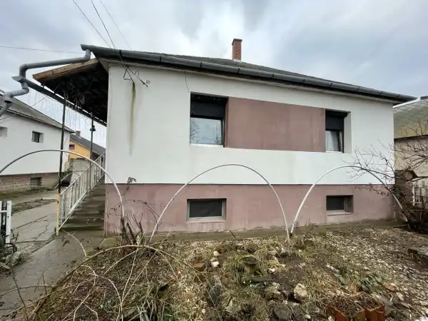 Eladó családi ház, Hernádnémeti 5+1 szoba 180 m² 29.9 M Ft