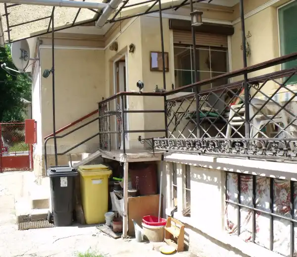 Eladó családi ház, Szerencs 2 szoba 61 m² 23 M Ft